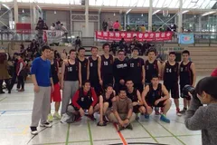 L'équipe FCBA Paris se prépare pour la saison 2013 de l'Association de Basket-Ball de Paris